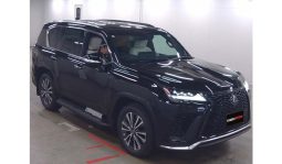 Lexus LX600 2023