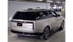 
Land Rover Range Rover 2023 full									