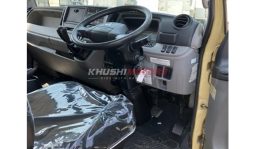 
										Nissan Elgrand 2017 full									