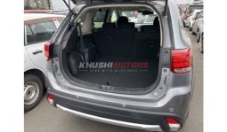 
Mitsubishi Outlander 2017 full									