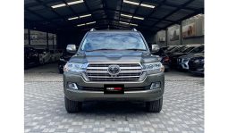 Toyota Land Cruiser Sahara 2017