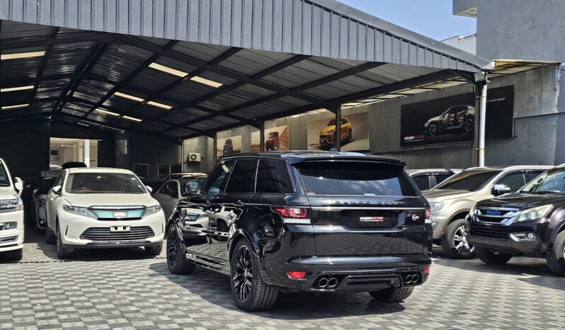 Land Rover Range Rover Sport SVR 2017 full