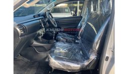 
Toyota Hilux Single Cabin 2017 full									