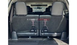 
Toyota Land Cruiser Sahara 2017 full									