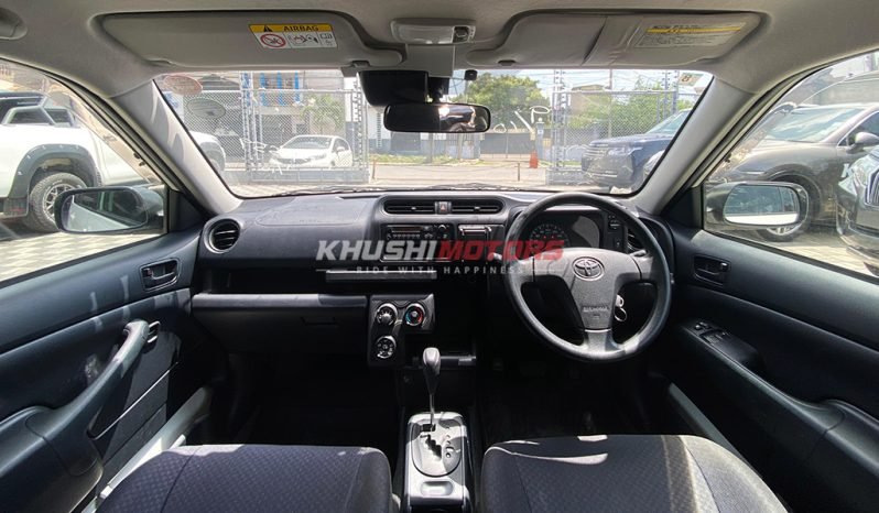 
								Toyota Probox 2017 full									