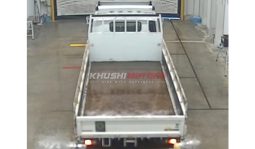 
Mitsubishi Canter 2017 full									