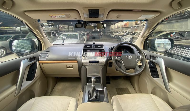 
								Toyota Land Cruiser Prado 2018 full									