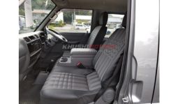 
										Mazda BONGO 2017 full									