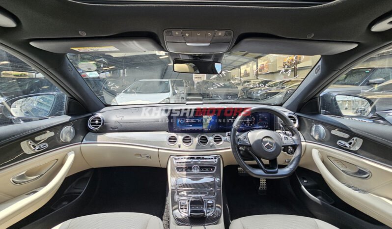 Mercedes Benz E43 2017 full