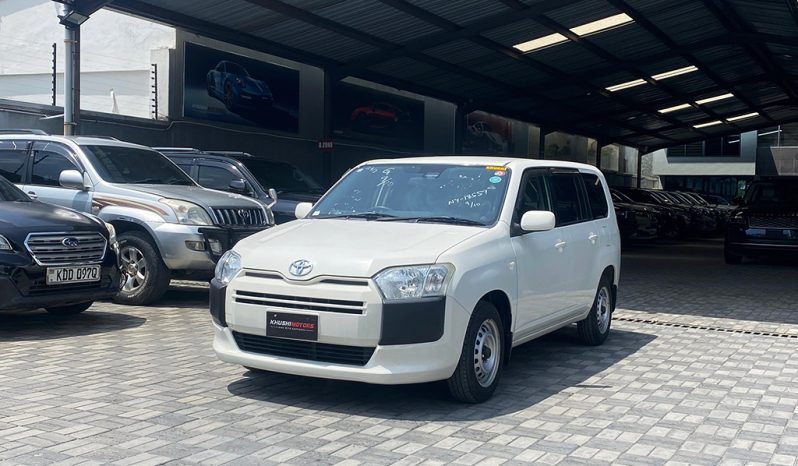 
								Toyota Probox 2017 full									