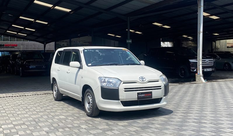 
								Toyota Probox 2017 full									