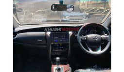 
										Toyota Fortuner 2016 full									