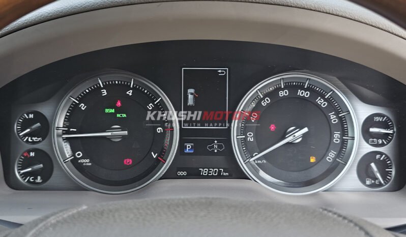 
								Toyota Land Cruiser ZX V8 2017 full									