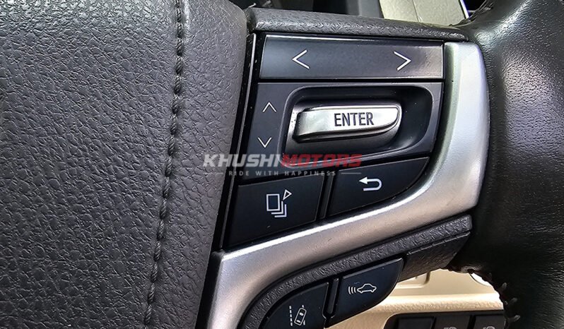 
Toyota Land Cruiser Prado 2017 full									