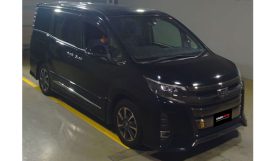 Toyota Noah 2017