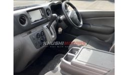 
Nissan Caravan 2017 full									