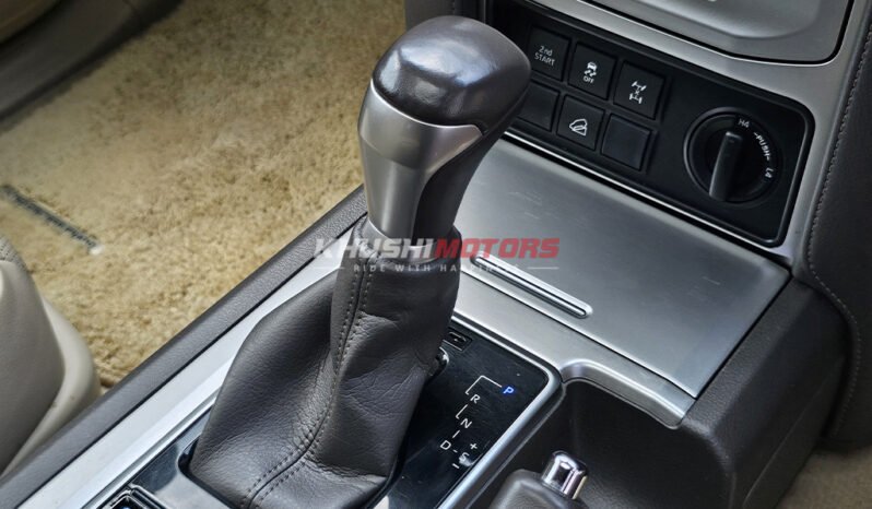 
Toyota Land Cruiser Prado 2017 full									