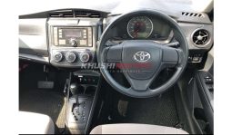 
Toyota Corolla Axio 2017 full									