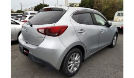 Mazda Demio 2017