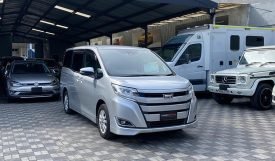 Toyota Noah 2017