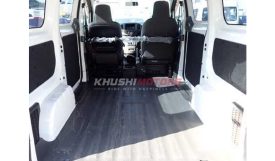 Nissan NV200 2017