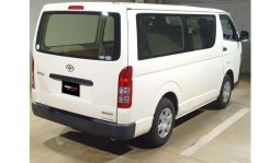 
Toyota Hiace 2017 full									