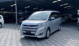 Toyota Noah 2017