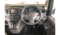 
Nissan NV200 2017 full									