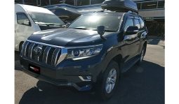 
Toyota Land Cruiser Prado 2017 full									