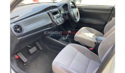 
Toyota Corolla Axio 2017 full									