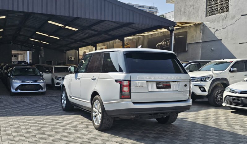 
								Land Rover Range Rover Vogue 2017 full									