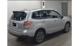 
Subaru Forester 2017 full									