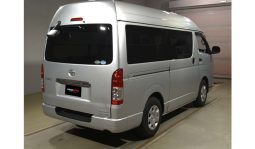 
										Toyota Hiace 2017 full									