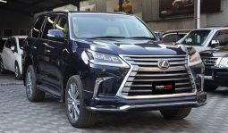 Lexus LX570 2017