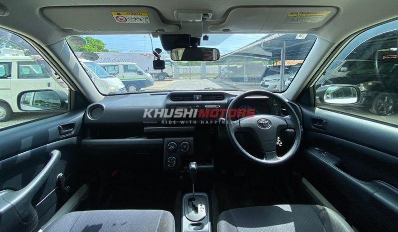 
								Toyota Probox 2017 full									