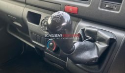 
										Toyota Hiace 2017 full									