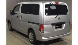 Nissan NV200 2017