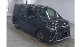 Toyota Voxy 2017