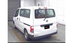 
Nissan NV200 2017 full									