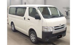 Toyota Hiace 2017