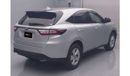 Toyota Harrier 2017