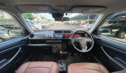 
										Toyota Probox 2017 full									