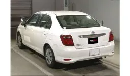 
Toyota Corolla Axio 2017 full									