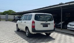 
										Toyota Probox 2017 full									