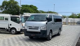 
										Toyota Hiace 2017 full									