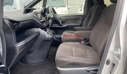 
										Toyota Noah 2017 full									