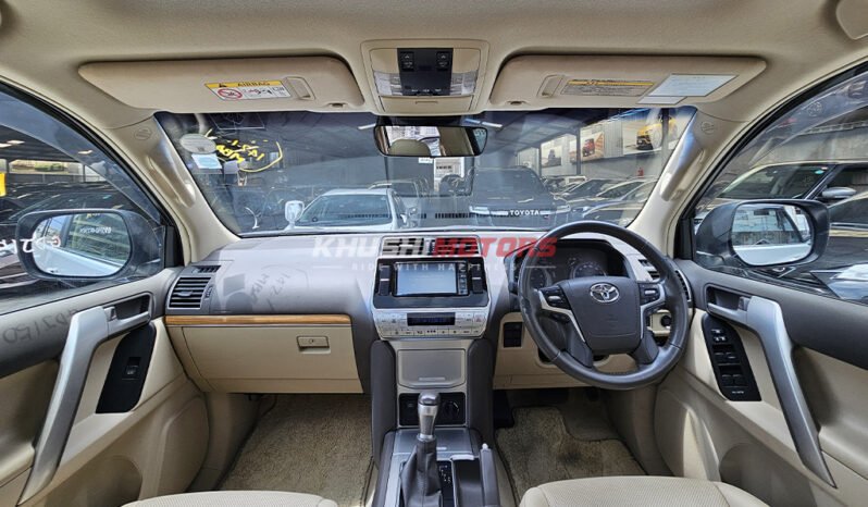 
Toyota Land Cruiser Prado 2017 full									