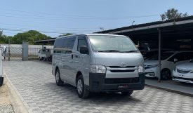 Toyota Hiace 2017