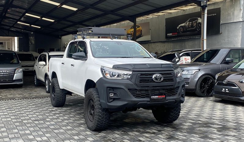 
Toyota Hilux 2018 full									