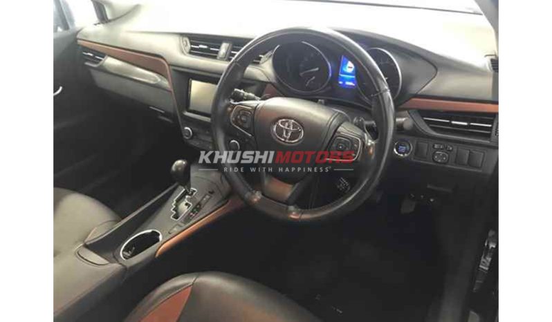 
								Toyota Avensis Wagon 2018 full									